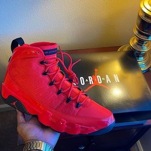 Air Jordan Retro 9 Chile Red size 10.5